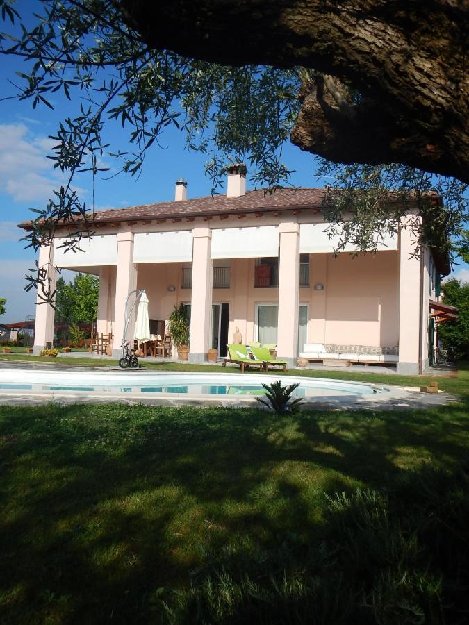B&B Red Wine Country House Кастель-Сан-П'єтро-Терме Екстер'єр фото